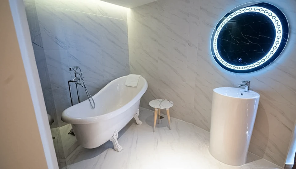 هتل پانارای بانکوک